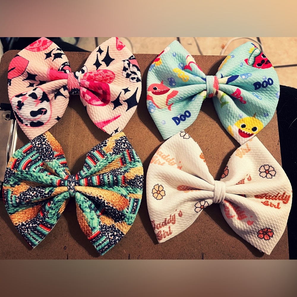 Girls bows